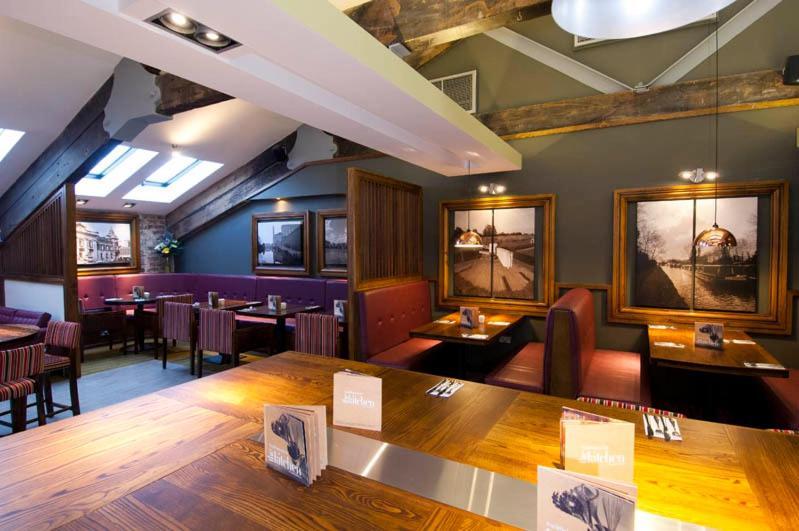 Premier Inn Киддерминстер Экстерьер фото