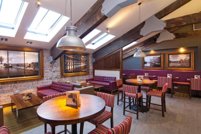 Premier Inn Киддерминстер Экстерьер фото