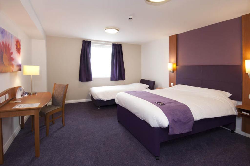 Premier Inn Киддерминстер Экстерьер фото