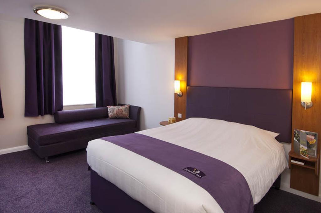 Premier Inn Киддерминстер Экстерьер фото