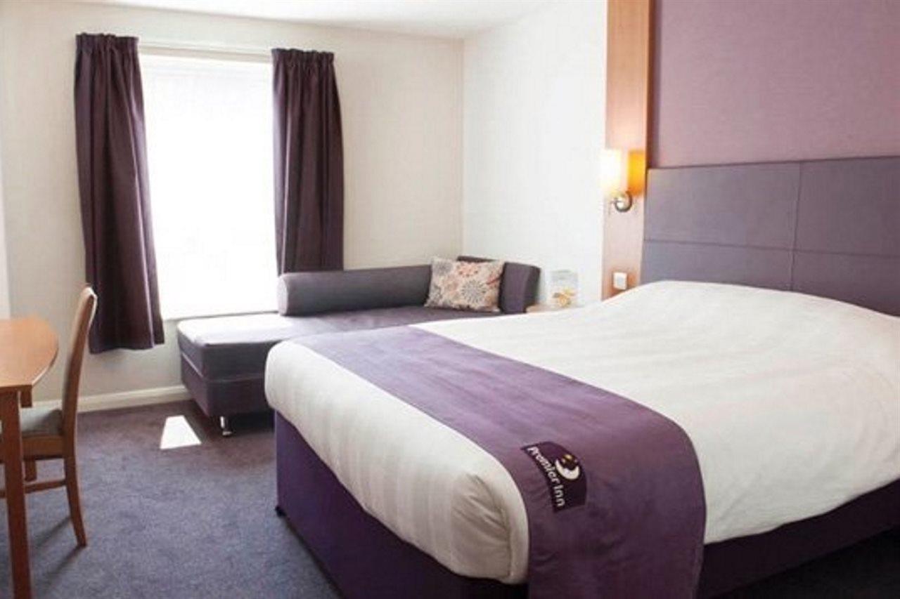 Premier Inn Киддерминстер Экстерьер фото