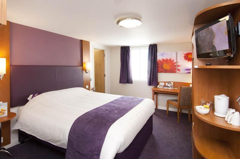 Premier Inn Киддерминстер Экстерьер фото